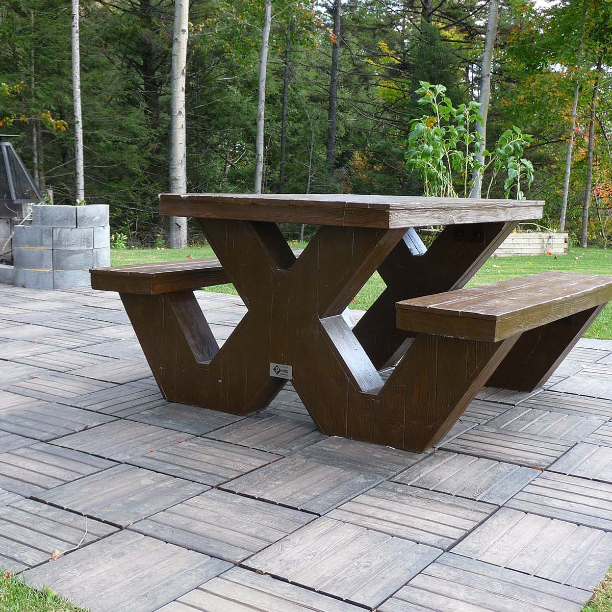 Table MU-19 mobilier urbain