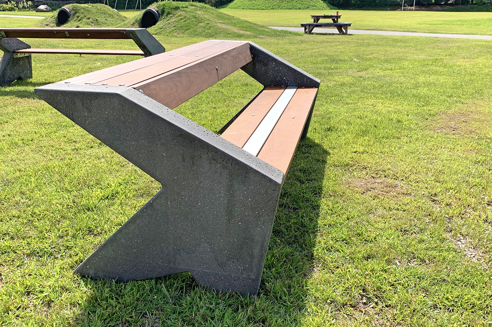 Banc Ergo en béton