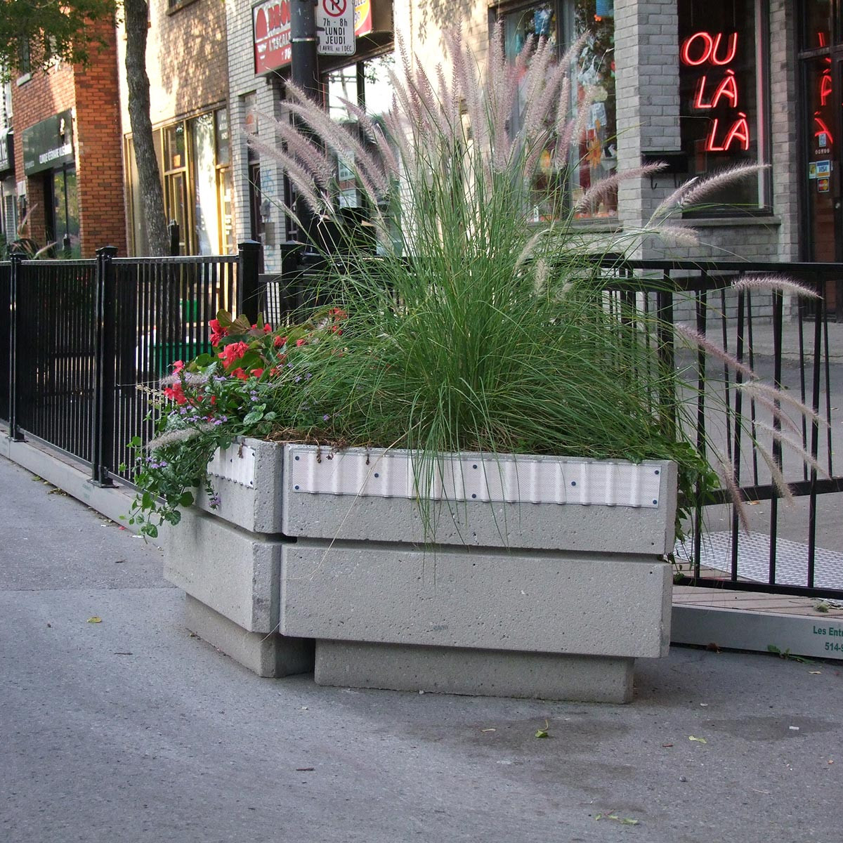 Bacs à fleurs MU-51 mobilier urbain